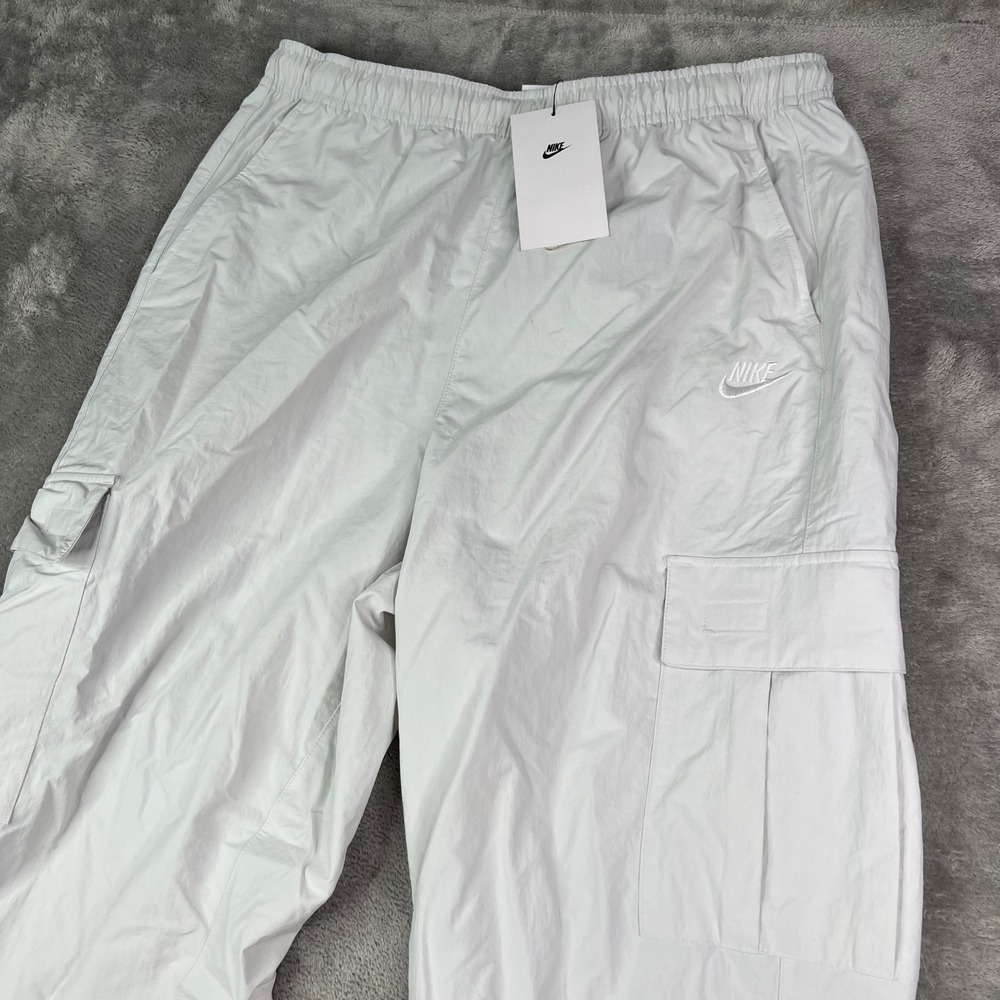 Nike Woven Cargo Pants Mens Small Blue Solid Nylon Tapered Leg Sportswear